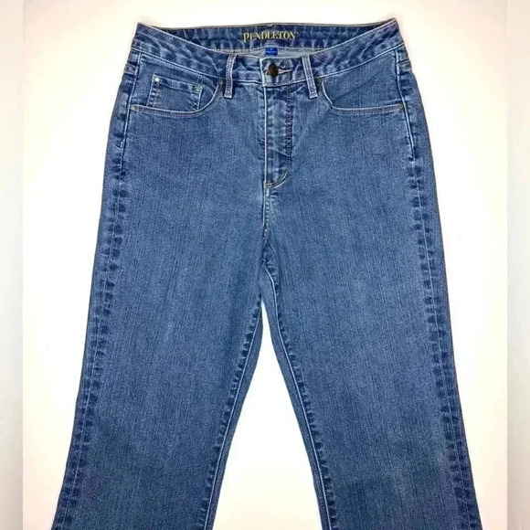 Pendleton Women’s Bootcut Jeans Size- 6 - Picture 2 of 10